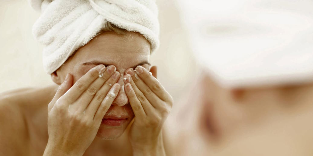minimizing and refining pores